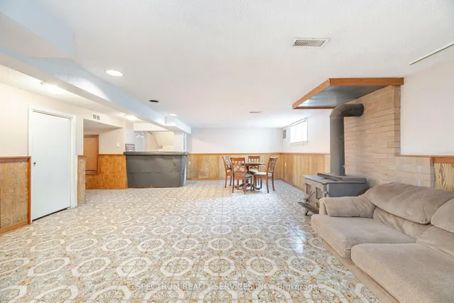 Additional image 30 of 26 Jubilee Cres