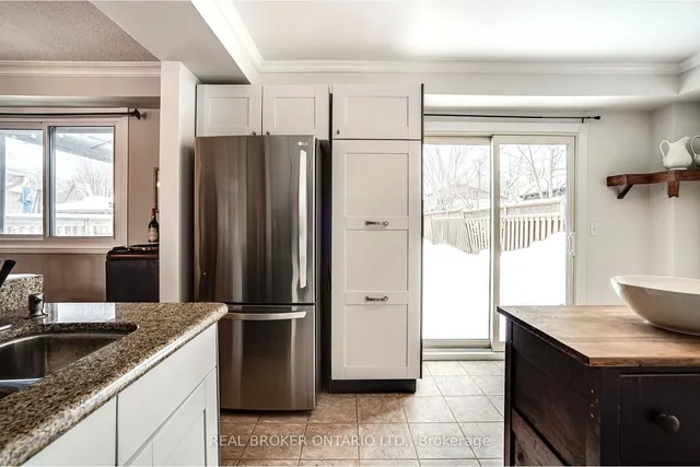 Additional image 14 of 24 Drakes Dr