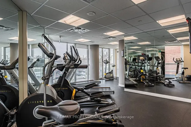 Additional image 26 of 5101 Dundas St Unit 310