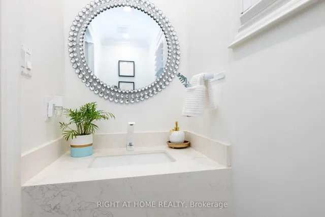 Additional image 9 of 42 Tiller Tr