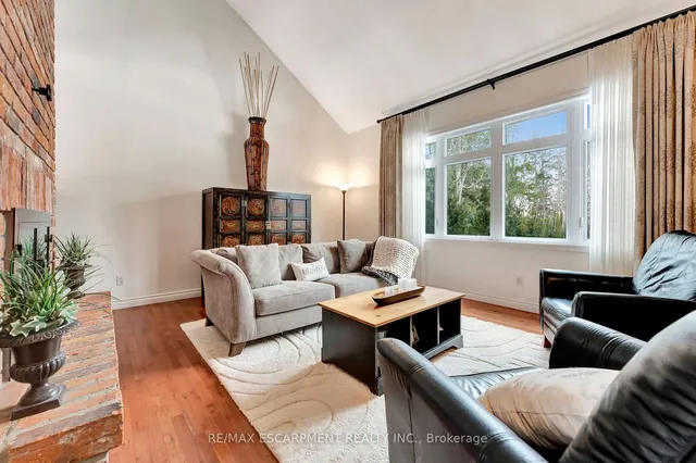 Additional image 7 of 101 Hillcrest Ave