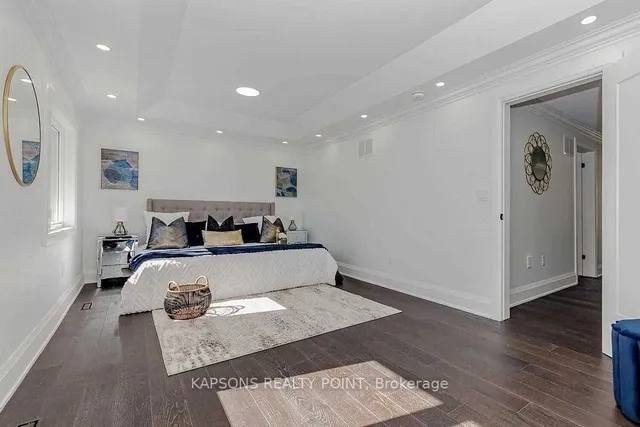 Additional image 29 of 137 Mcmurchy Ave