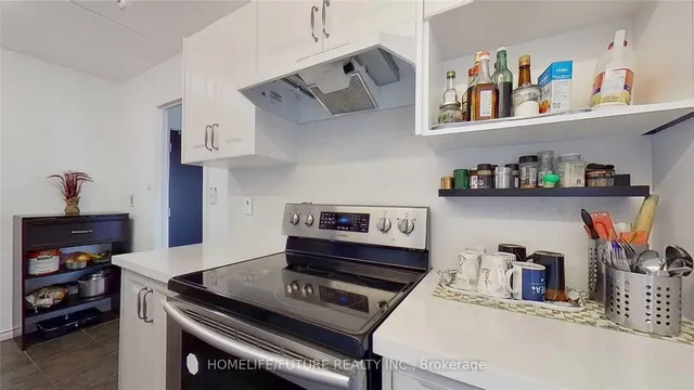 Additional image 7 of 2 Glamorgan Ave Unit 1003