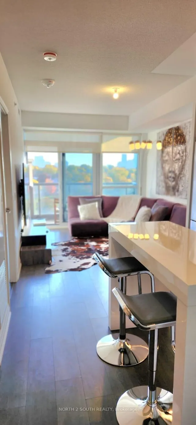 Additional image 3 of 10 Gibbs Rd Unit 713