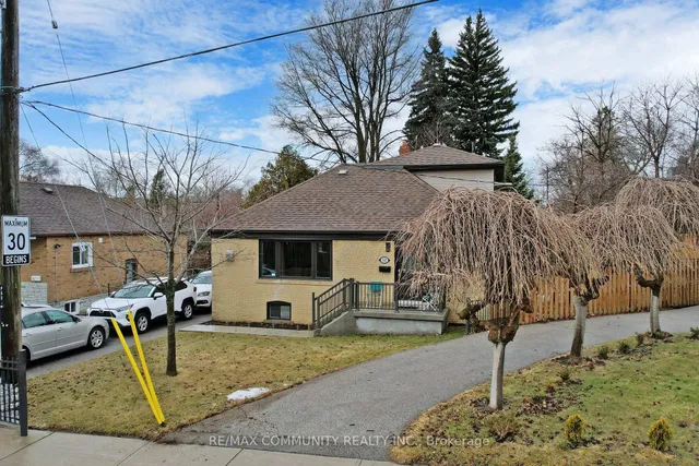 Additional image 34 of 142 Meighen Ave