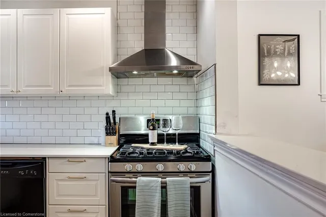 Additional image 25 of 37 Holton Ave