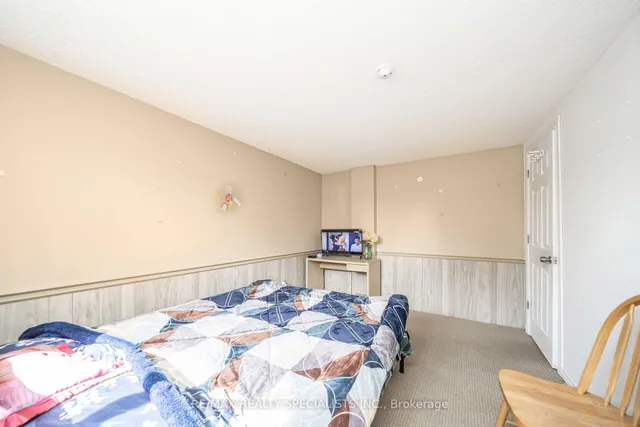 Additional image 42 of 158 Hickson Dr