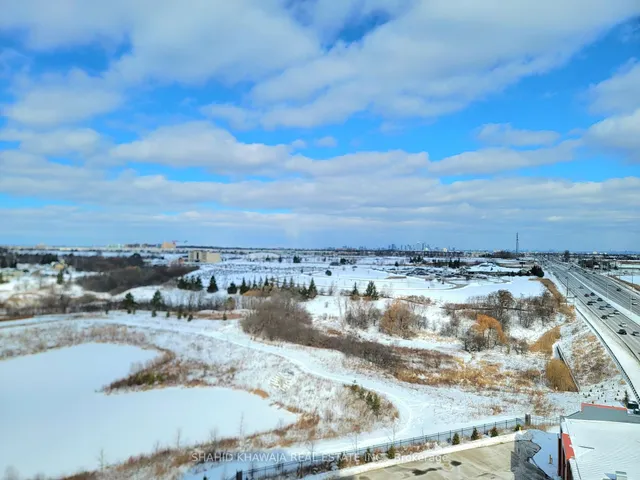 Additional image 10 of 1415 Dundas St Unit 903