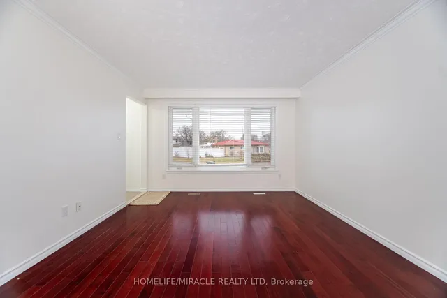 Additional image 32 of 18 Albion Cres