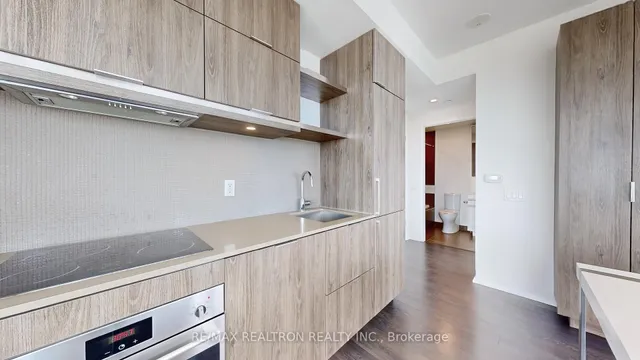Additional image 17 of 197 Yonge St Unit 5905