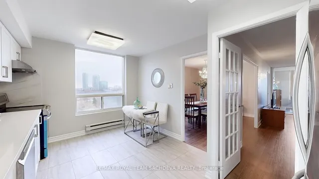 Additional image 21 of 1 Reidmount Ave Unit 903