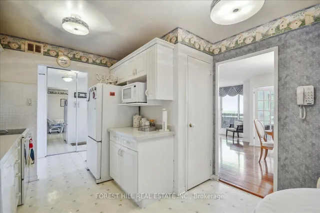 Additional image 15 of 362 The East mall St Unit 1410