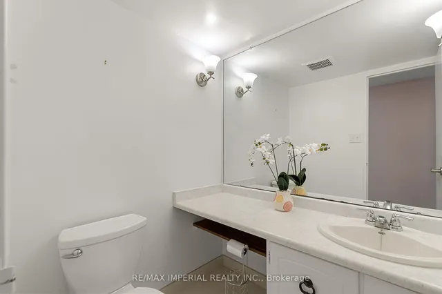 Additional image 19 of 1250 Mississauga Vly Blvd Unit 149