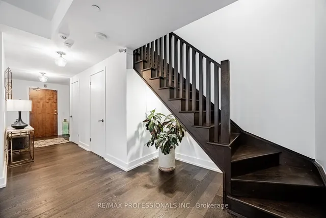 Additional image 18 of 2212 Lake Shore Blvd Unit Th04