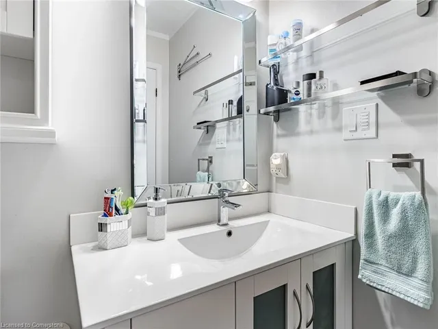 Additional image 24 of 54 Hillcroft Dr