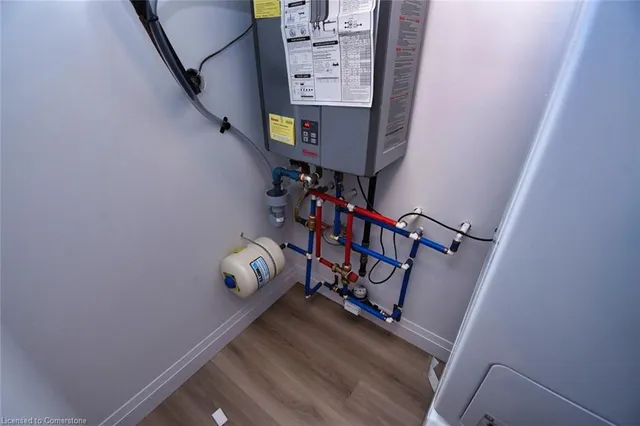 Additional image 31 of 153 Wilson St Unit 305