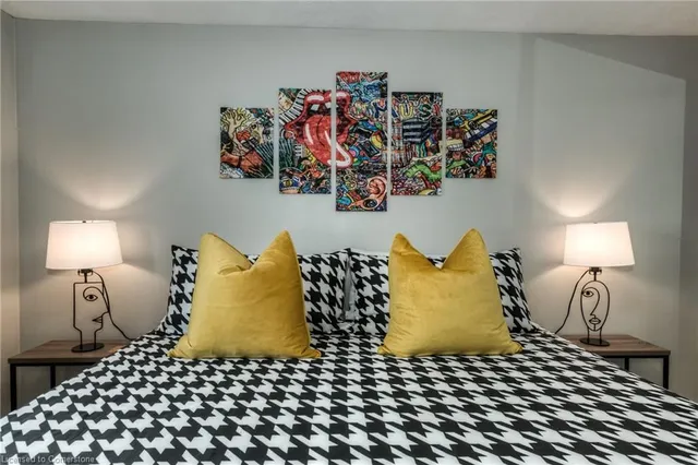 Additional image 23 of 183 Resurrection Dr