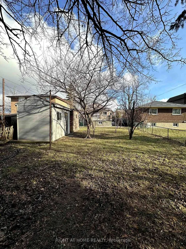 Additional image 6 of 28 Huntington Ave