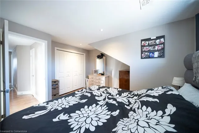 Additional image 7 of 88 Alpine Ave