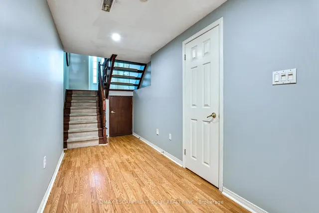 Additional image 24 of 800 Paramount Dr Unit 31