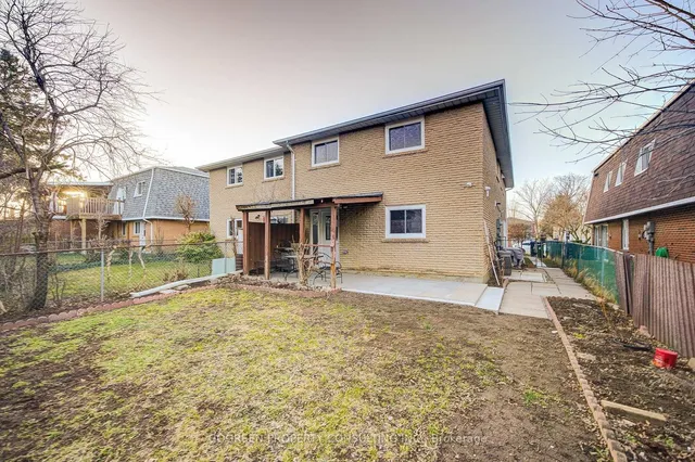 Additional image 39 of 36 Heatherside Dr