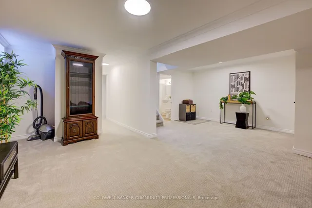 Additional image 40 of 20 Ventura Dr