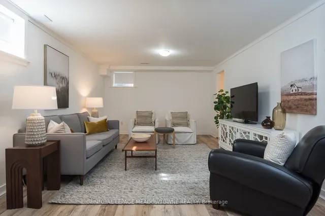 Additional image 36 of 231 Jelinik Terr