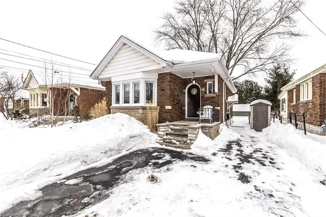 Additional image 40 of 46 Kenmore Rd