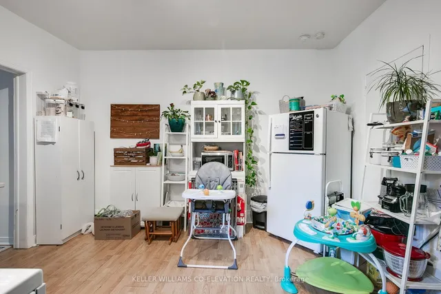 Additional image 6 of 261 Palmerston Ave