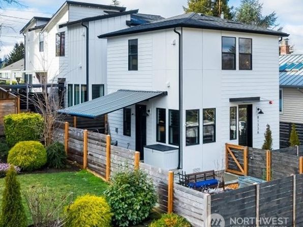 8133 18th Avenue SW UNIT A, Seattle, WA 98106