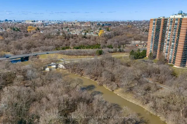 Additional image 40 of 255 Albion Rd