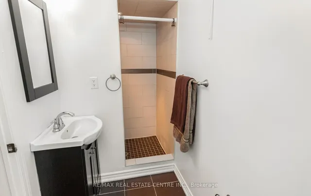 Additional image 45 of 1268 Rolph Terr