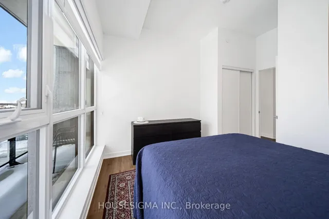 Additional image 19 of 405 Dundas St Unit 526