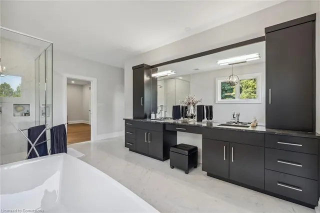 Additional image 25 of 60 Garden Ave