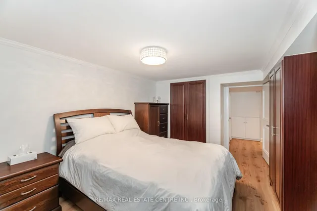 Additional image 32 of 55 Mallard Cres