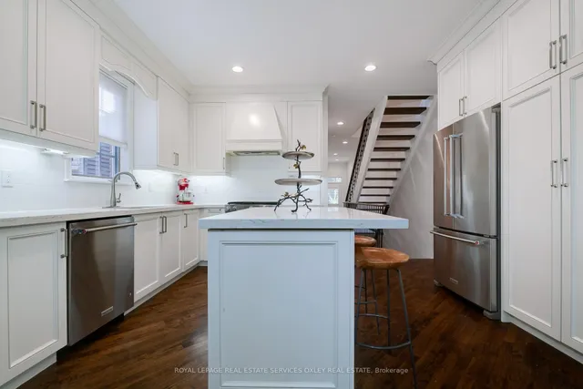 Additional image 12 of 74 Macpherson Ave