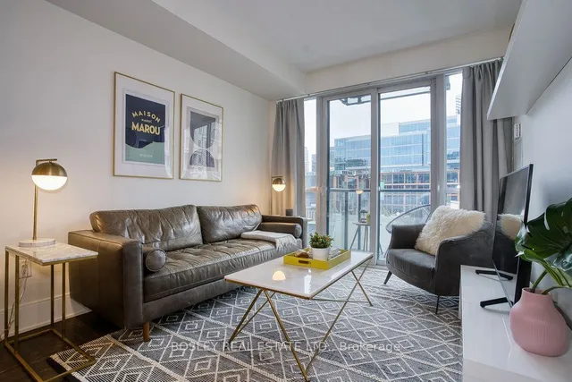 Additional image 16 of 560 Front St Unit 519