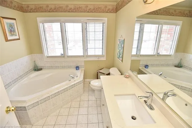 Additional image 30 of 58 Liam Dr