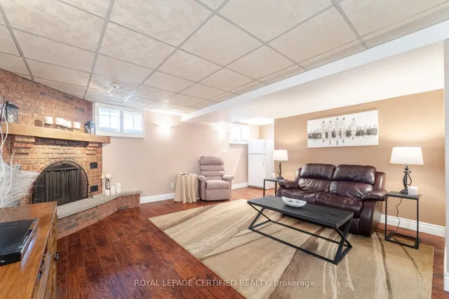 Additional image 27 of 12 Grovetree Pl