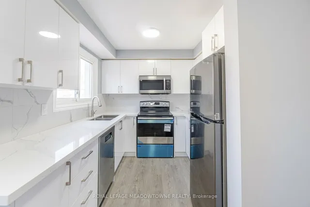 Additional image 19 of 11 Harrisford St Unit 42