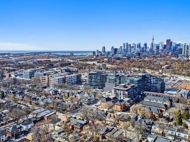 Additional image 28 of 1238 Dundas St Unit 613