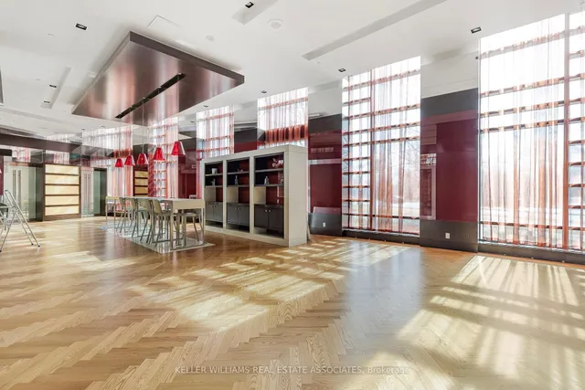 Additional image 18 of 235 Sherway Gardens Rd Unit 103