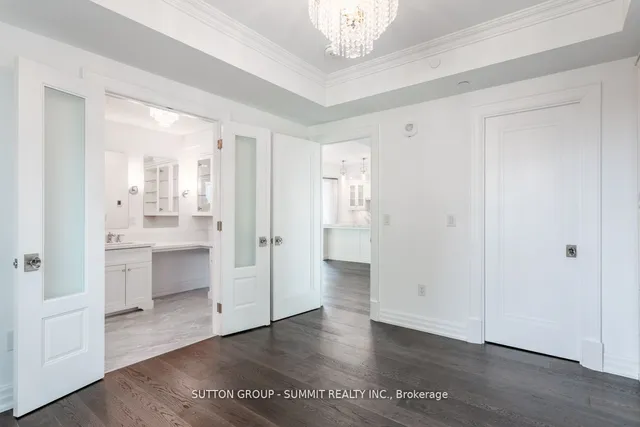 Additional image 17 of 2060 LAKESHORE Rd Unit 404