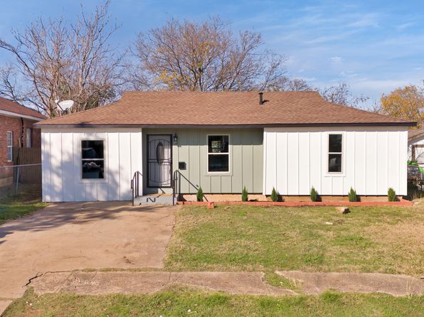2513 Rattikin Rd, Fort Worth, TX 76105