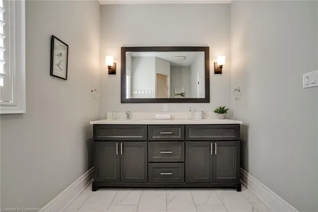 Additional image 22 of 14 Sullivan's Lane