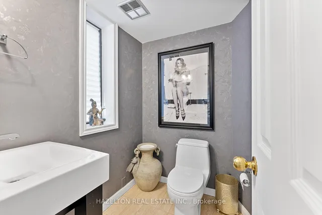 Additional image 32 of 1331 Bay St Unit 504