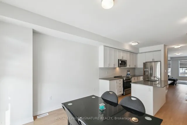 Additional image 25 of 65 Akil Thomas Gdns