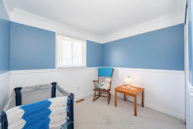 Additional image 33 of 54 Gondola Cres