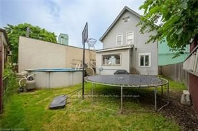 Additional image 39 of 372 Beach Rd