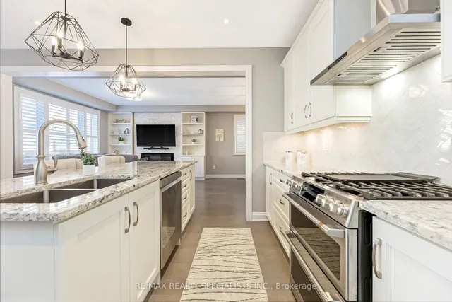 Additional image 15 of 882 Magnolia Terr